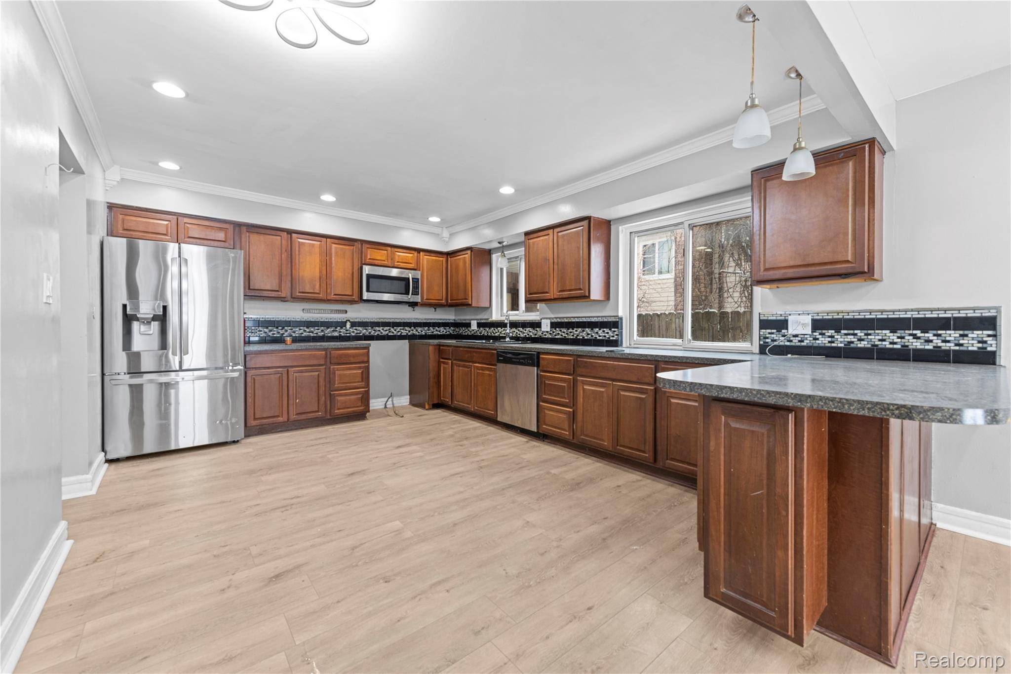 Warren, MI 48091,26202 Virginia DR