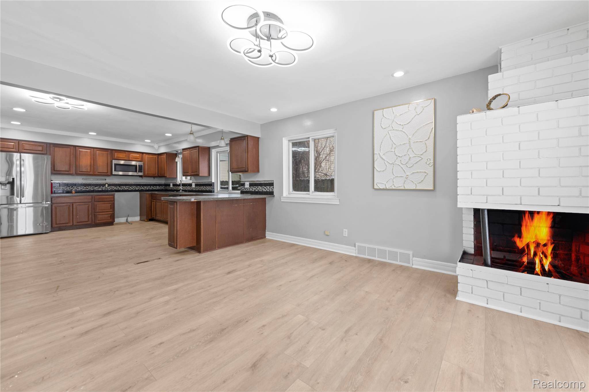 Warren, MI 48091,26202 Virginia DR