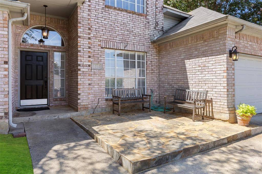 Bedford, TX 76022,1213 GREENDALE Drive