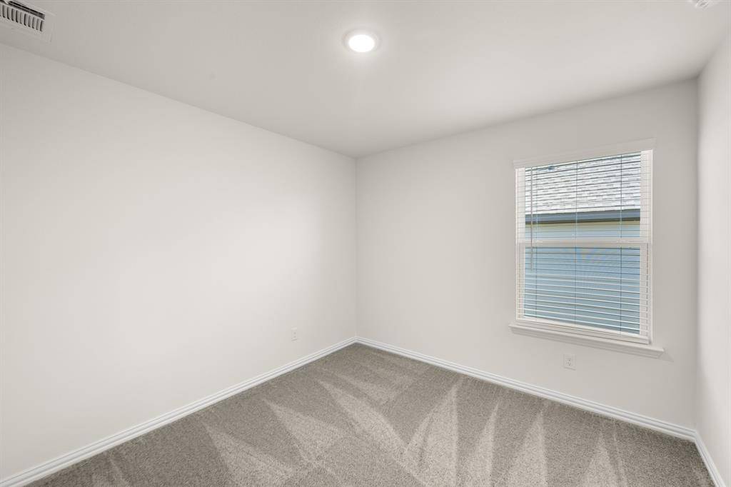 Cleburne, TX 76033,433 Rose