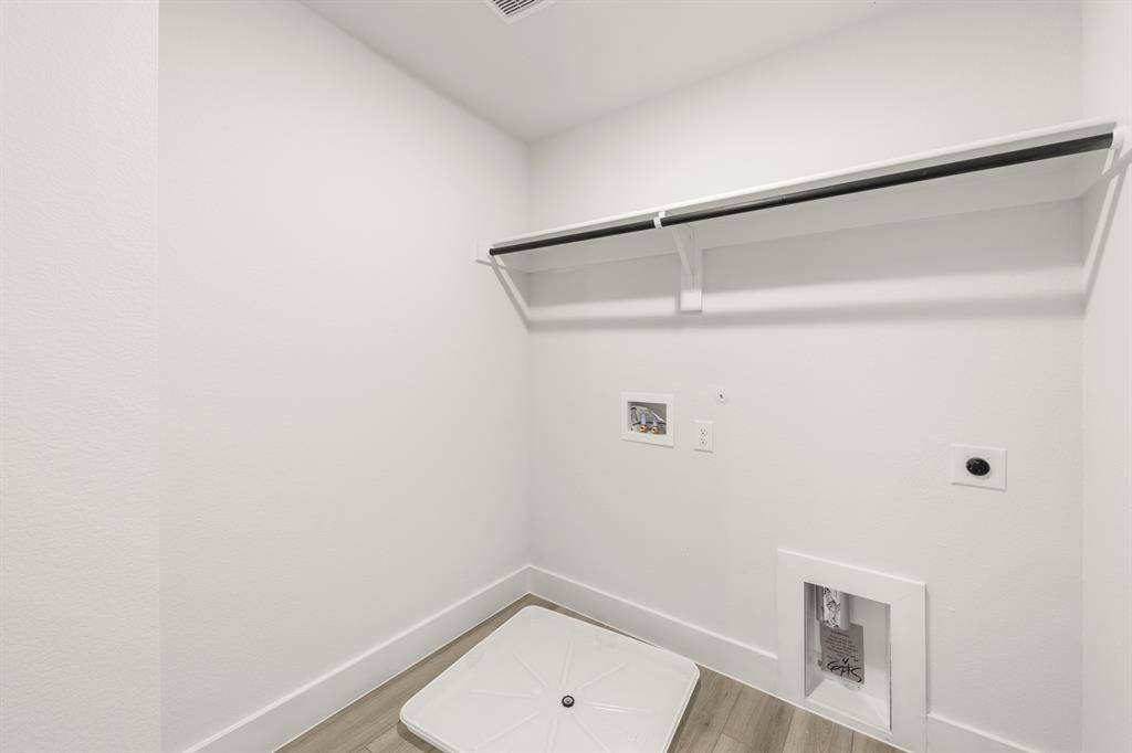 Sherman, TX 75092,2406 Stonebriar Lane