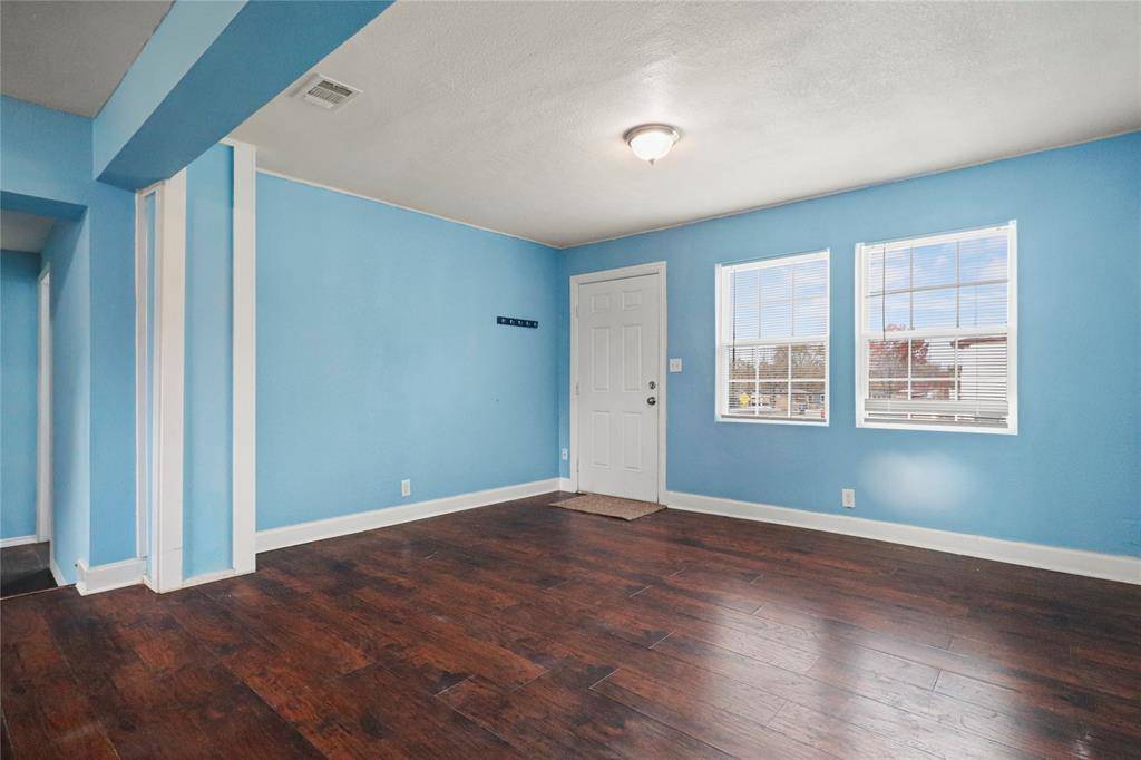 Fort Worth, TX 76112,5800 Truman Drive