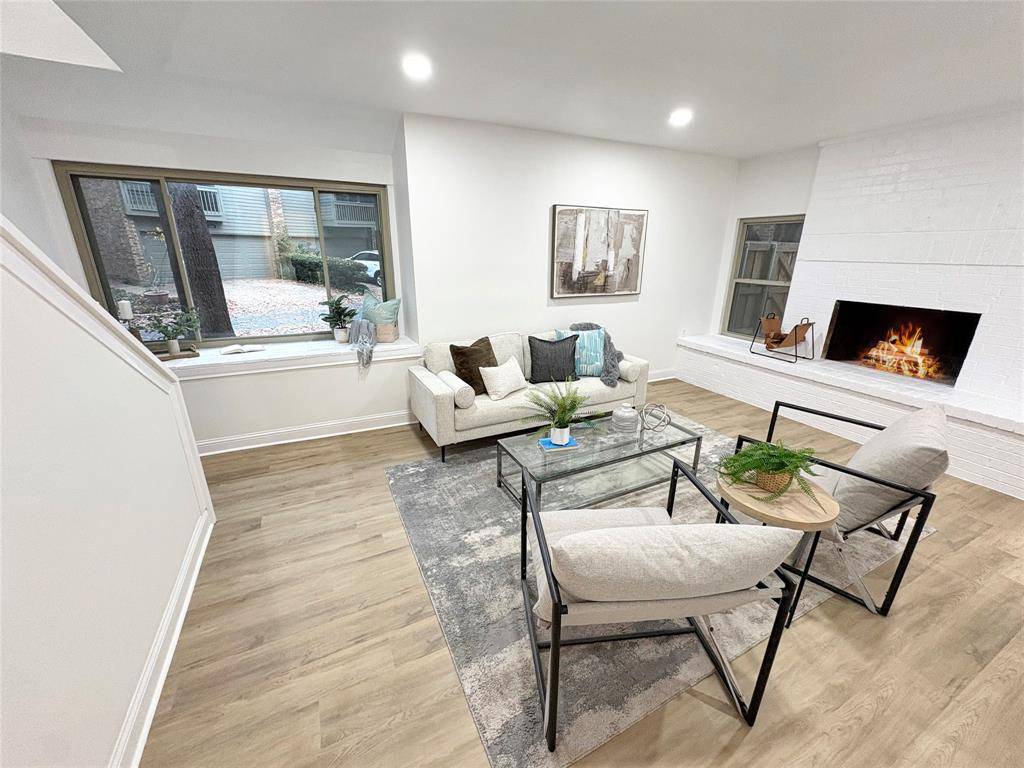 Dallas, TX 75231,6812 E Northwest Highway