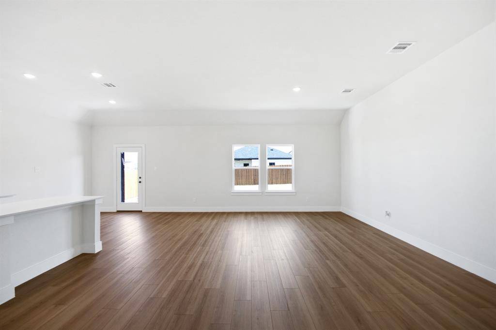 Sherman, TX 75092,2407 Stonebriar Lane