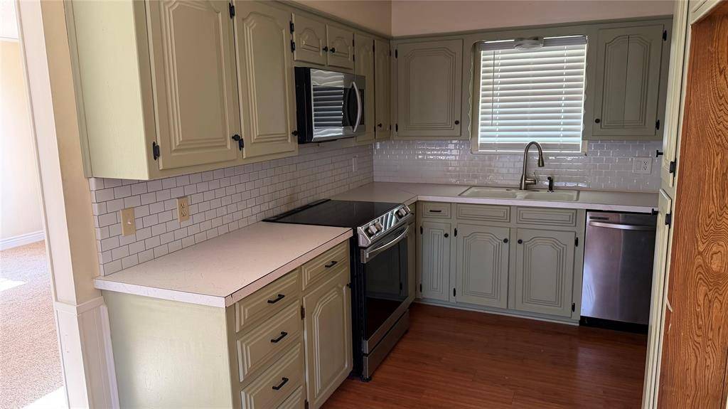 Cleburne, TX 76031,3048 S Highway 171