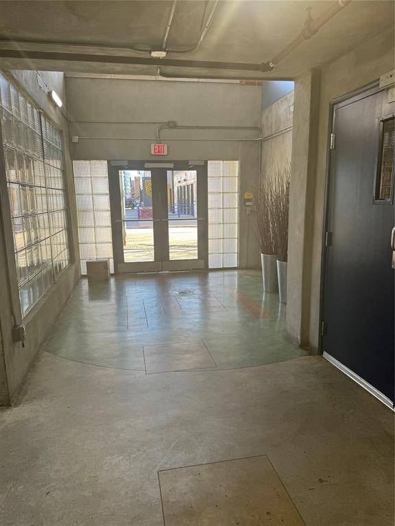 Dallas, TX 75204,2502 Live Oak Street #228