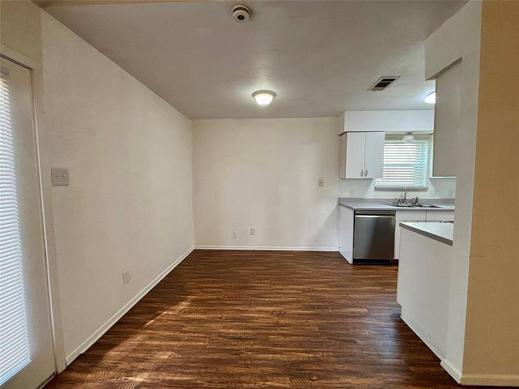 Saginaw, TX 76179,1237 N Knowles Drive