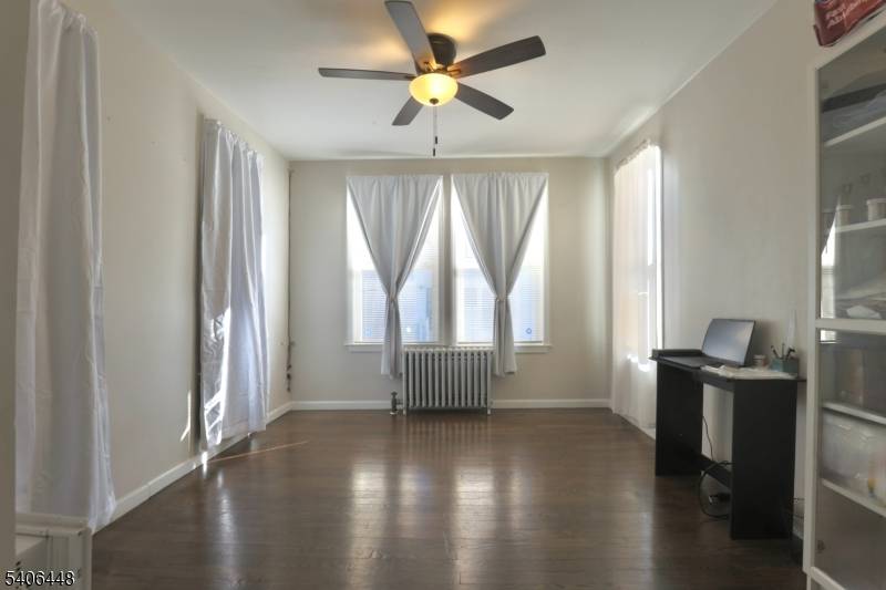 Irvington Twp., NJ 07111,14-16 Fuller Pl