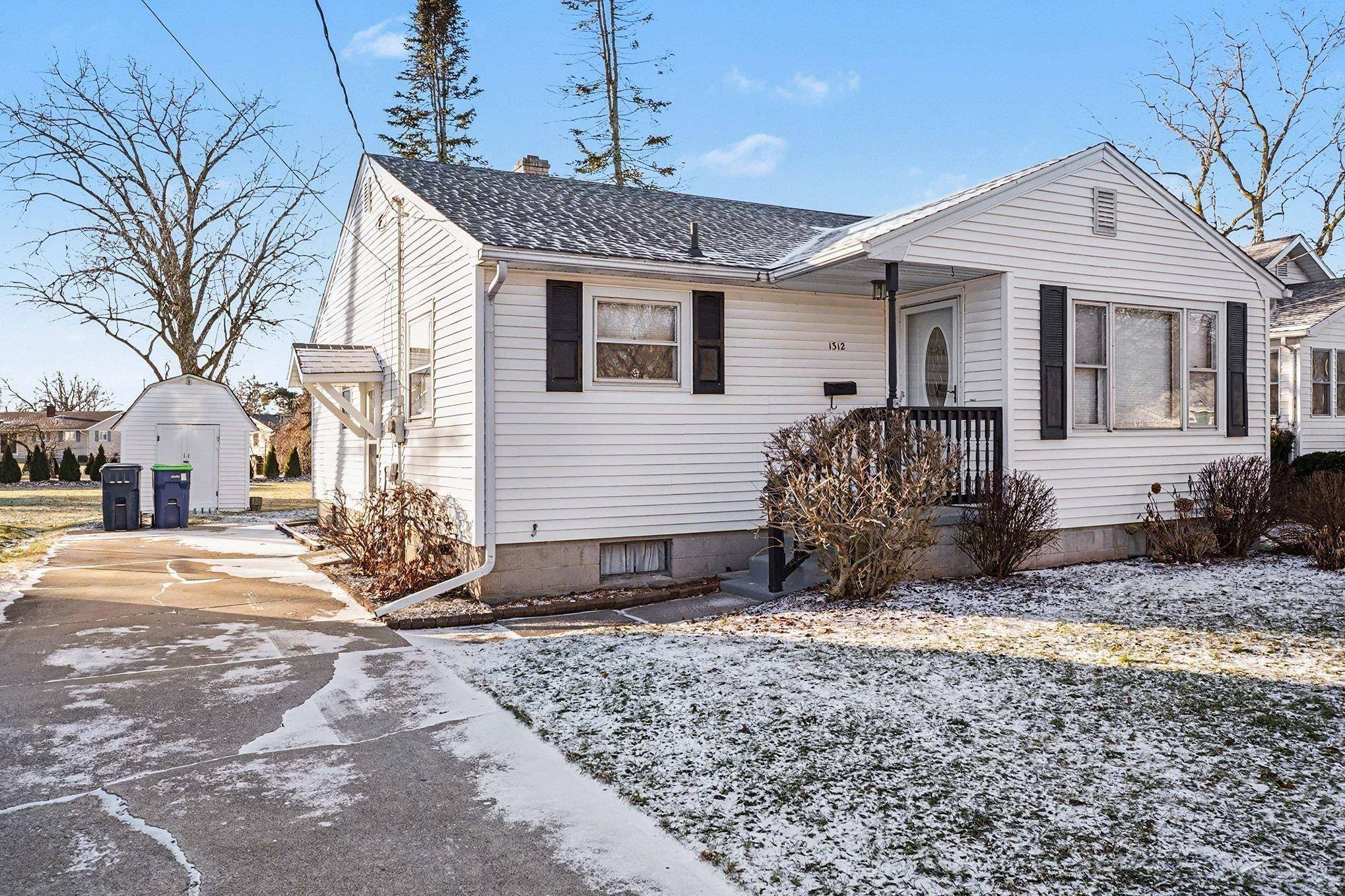 Bay City, MI 48708,1312 Hine ST