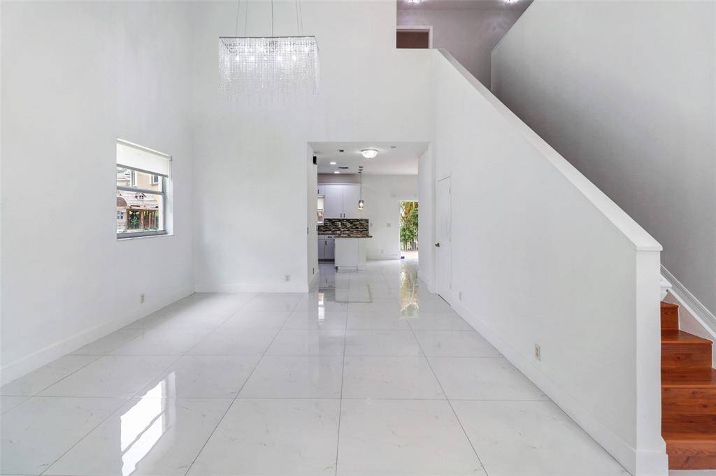 Coral Springs, FL 33071,12693 NW 9th St