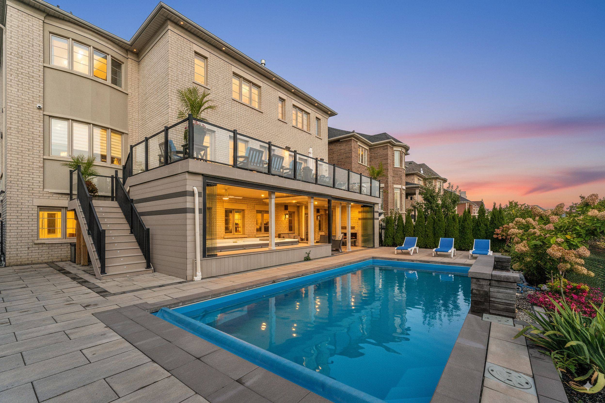 Vaughan, ON L4H 4K5,175 Woodgate Pines DR