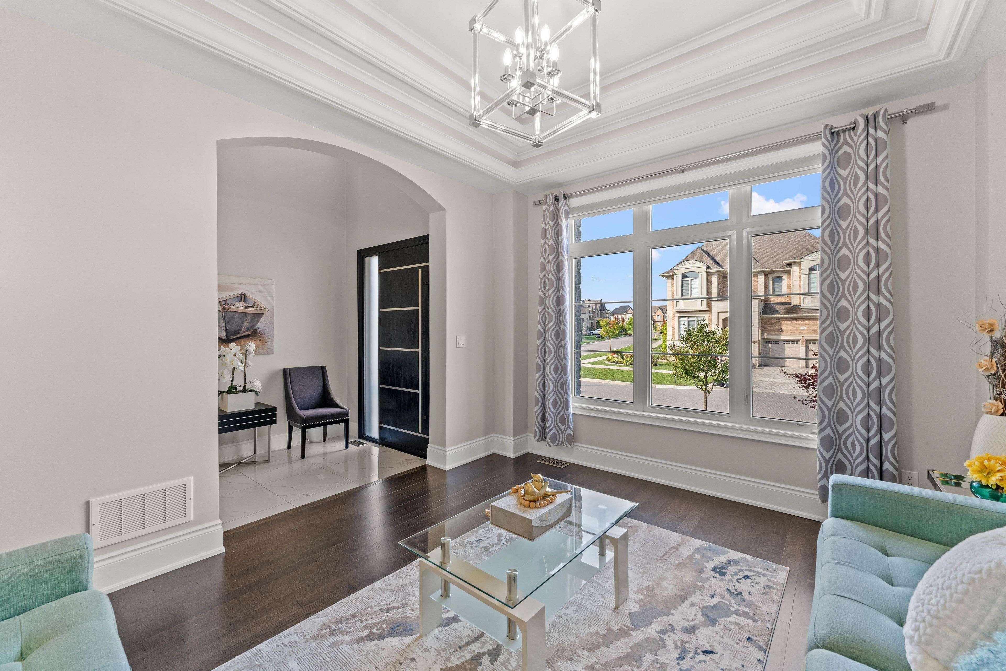 Vaughan, ON L4H 4K5,175 Woodgate Pines DR