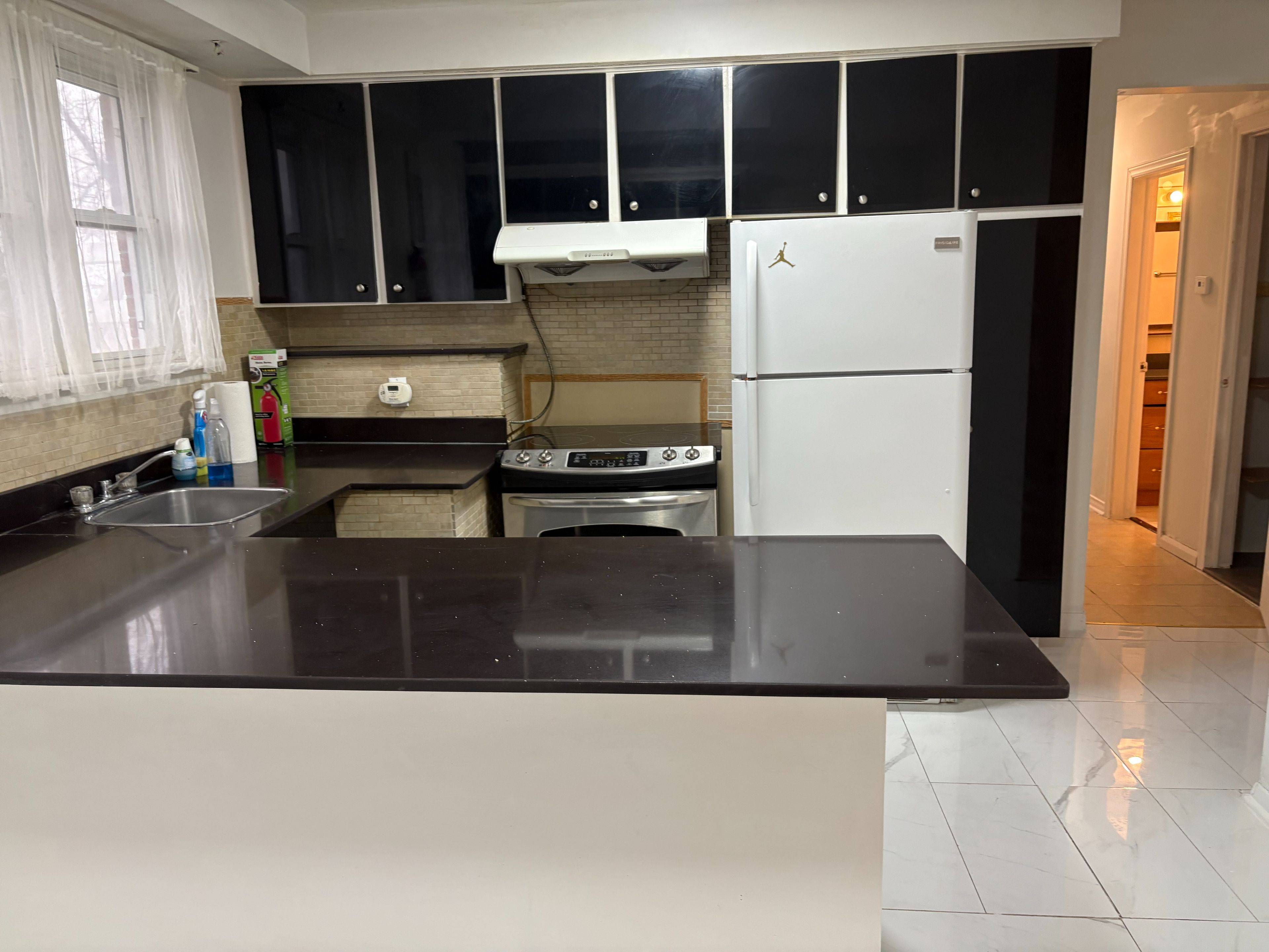 Brampton, ON L6T 1M1,33 Ashwood CRES