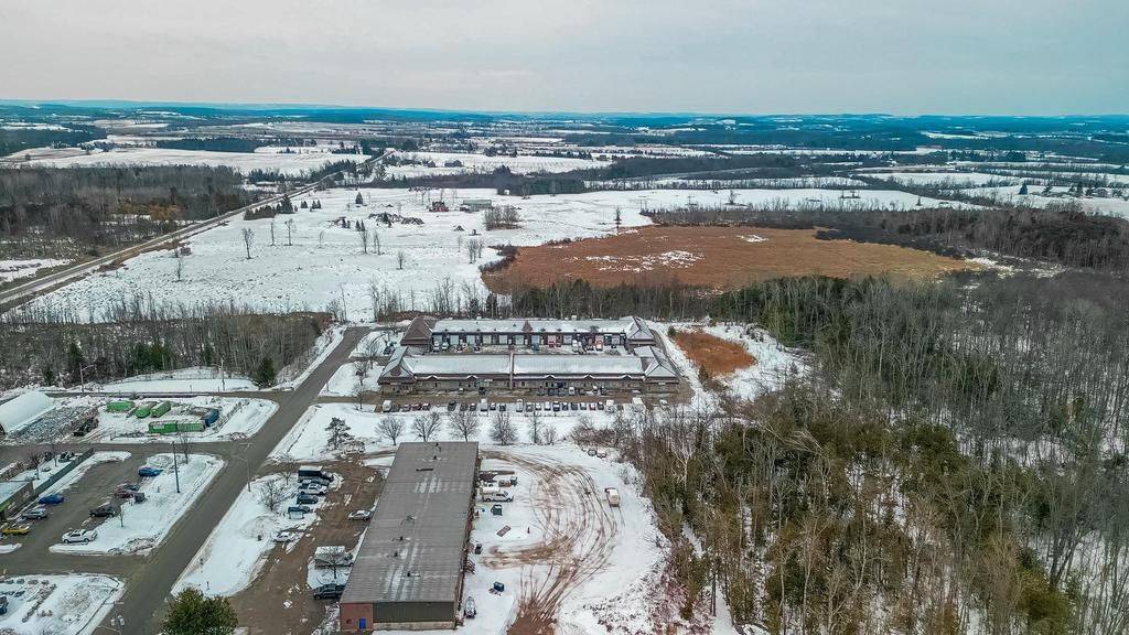 Peterborough, ON K9J 6X7,347 Pido RD #31