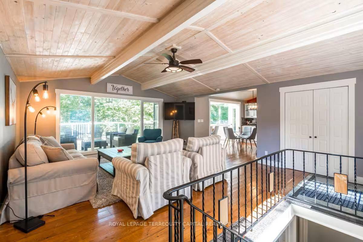 Bracebridge, ON P1L 1W9,9 Denniss DR