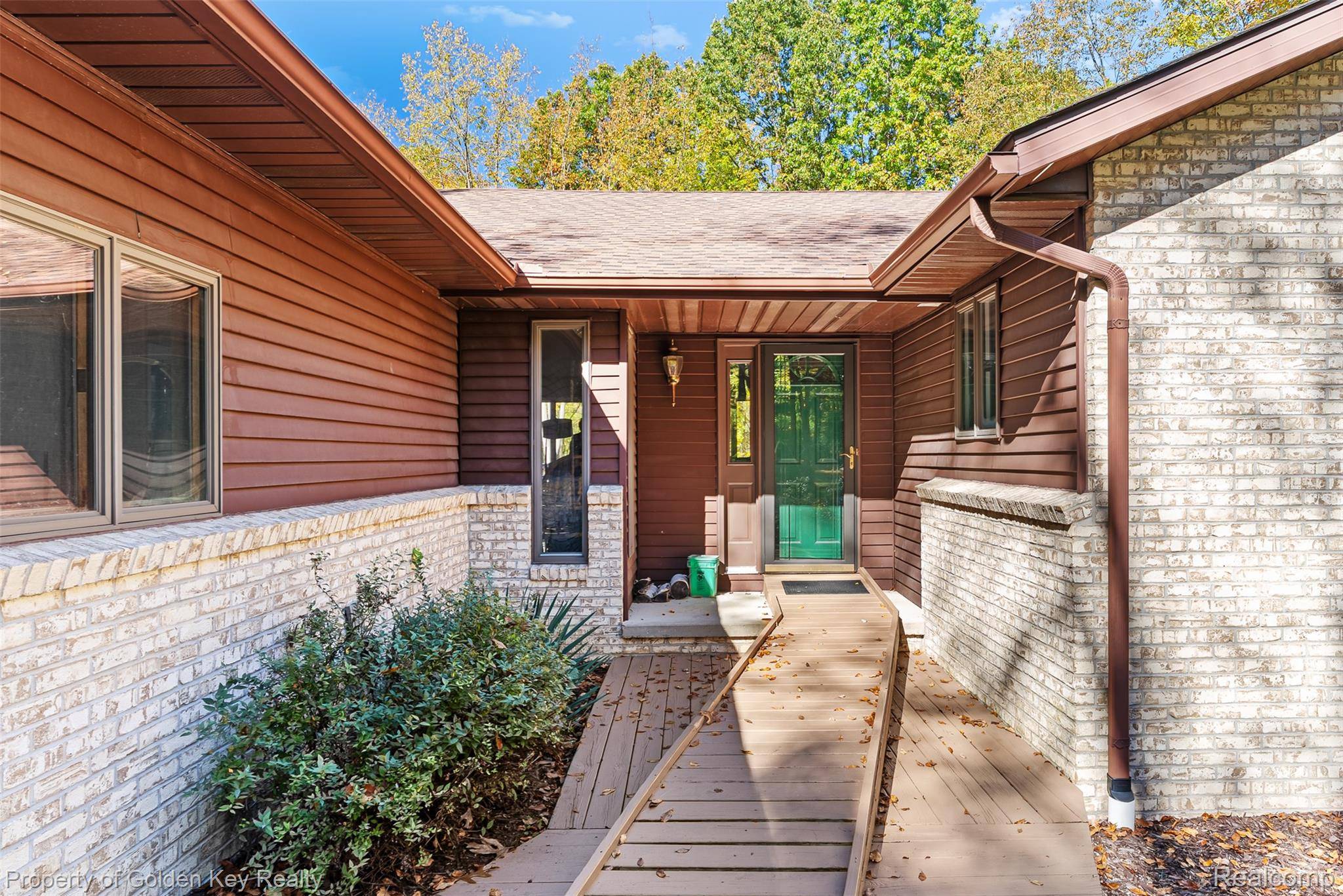 Howell, MI 48843,2551 Pardee RD