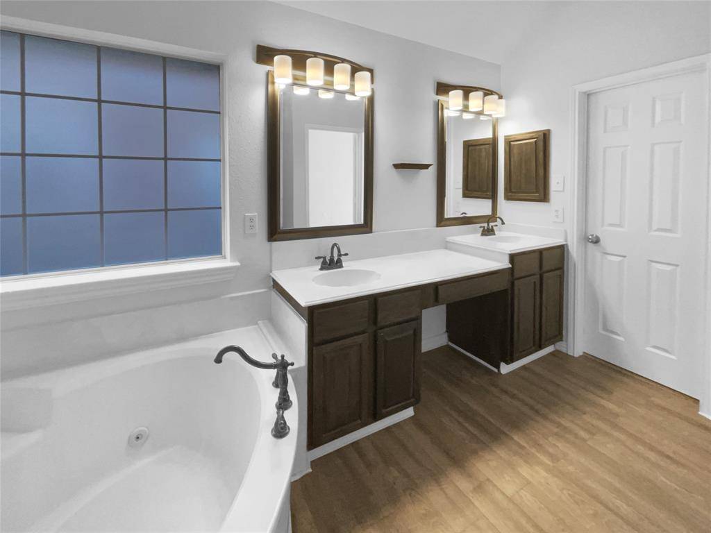 Rowlett, TX 75089,7202 Sand Pine Drive