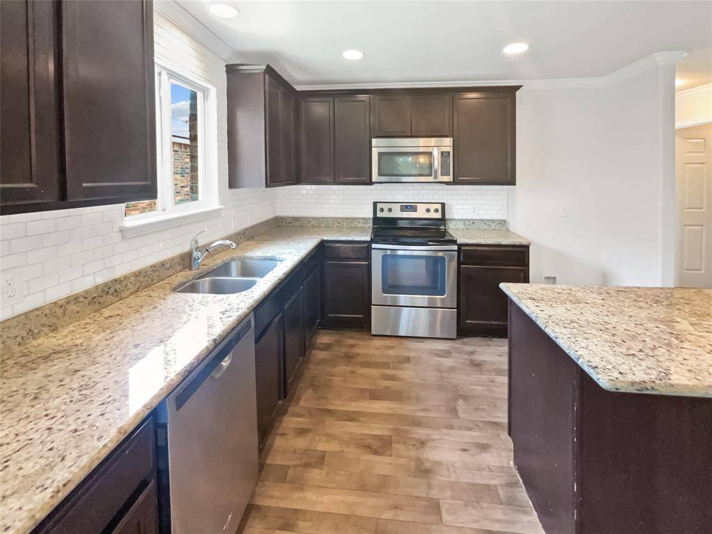 Little Elm, TX 75068,1409 Rivers Creek Lane