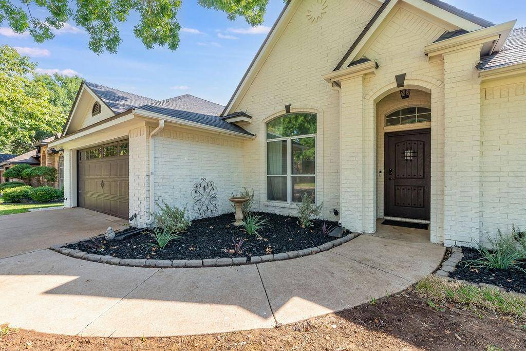 Mansfield, TX 76063,8 Waterwood Court
