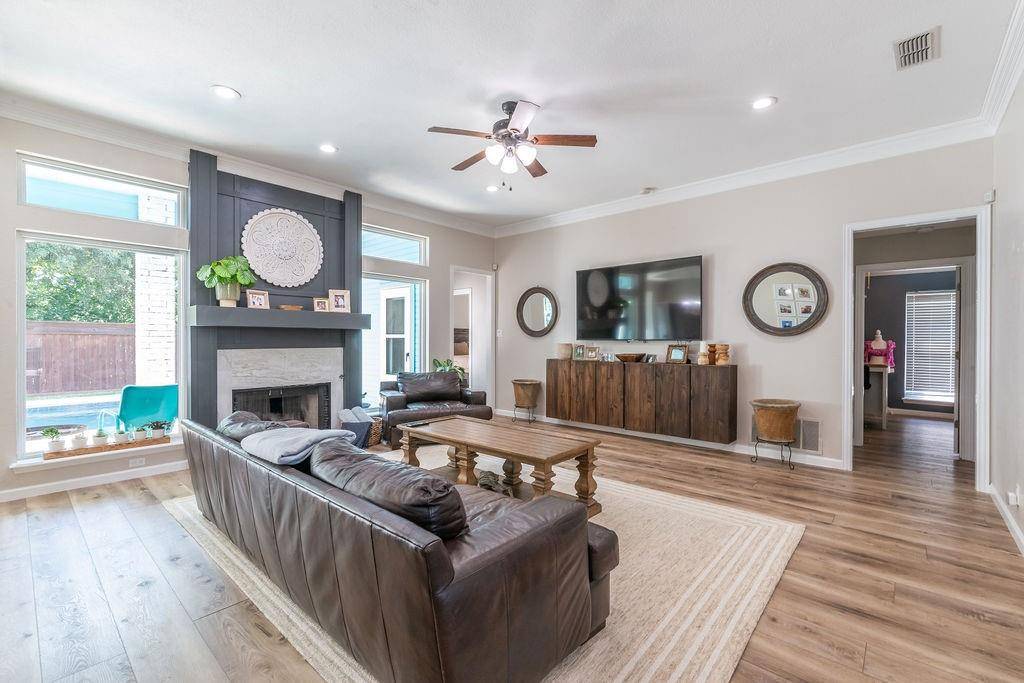 Mansfield, TX 76063,8 Waterwood Court