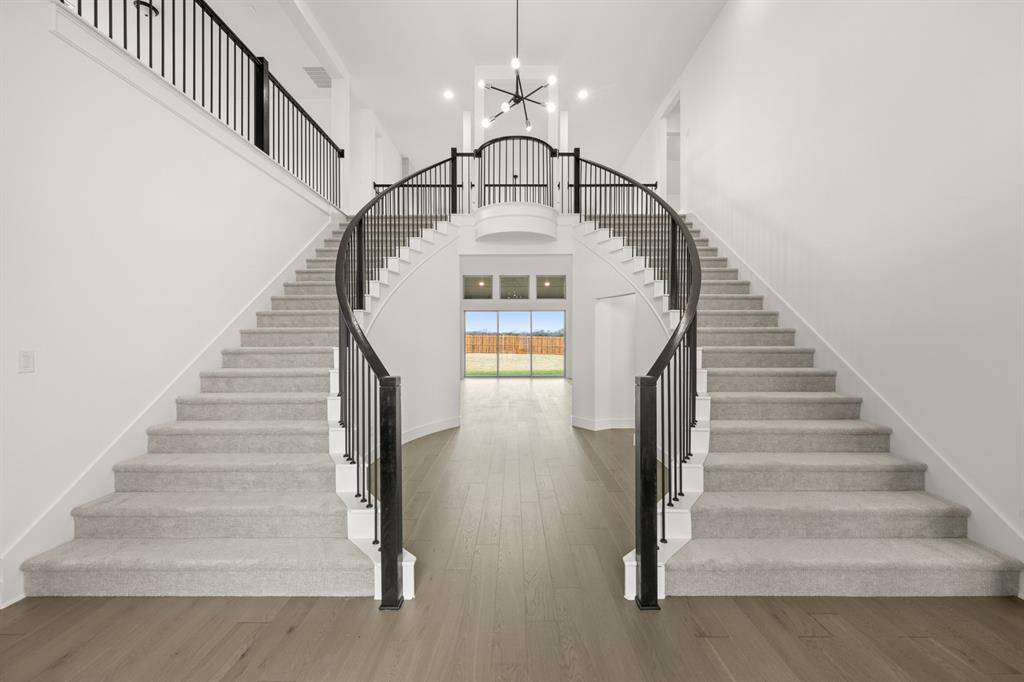 Ovilla, TX 75154,291 Cheyenne Mountain Drive