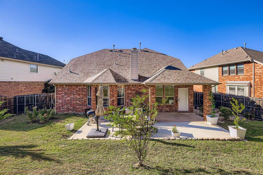 Little Elm, TX 75068,1609 Lake Way Drive