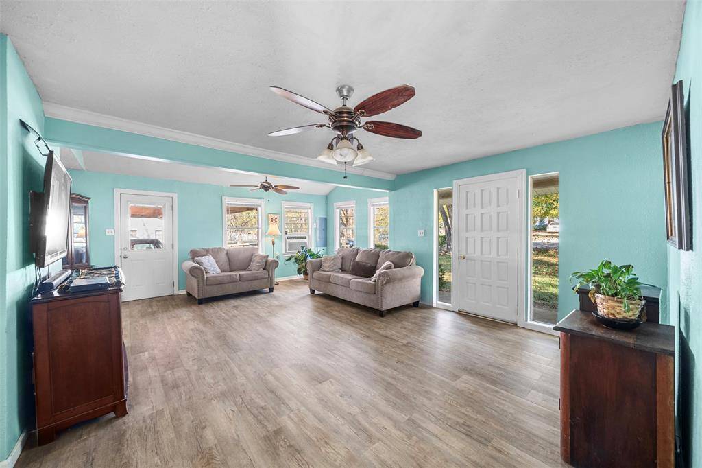 Dallas, TX 75217,633 Haverhill Lane