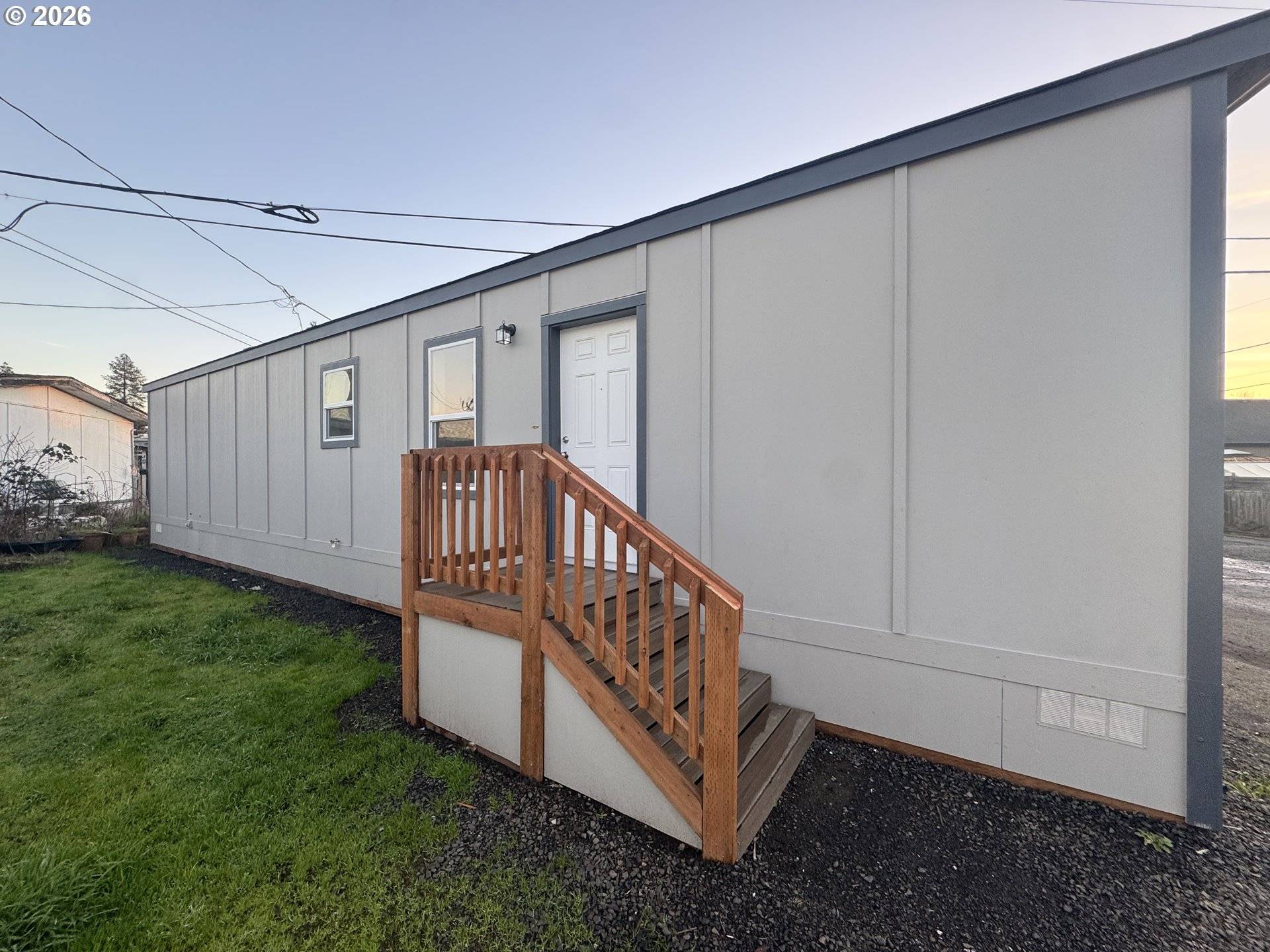 Junction City, OR 97448,1085 W 1ST AVE #R