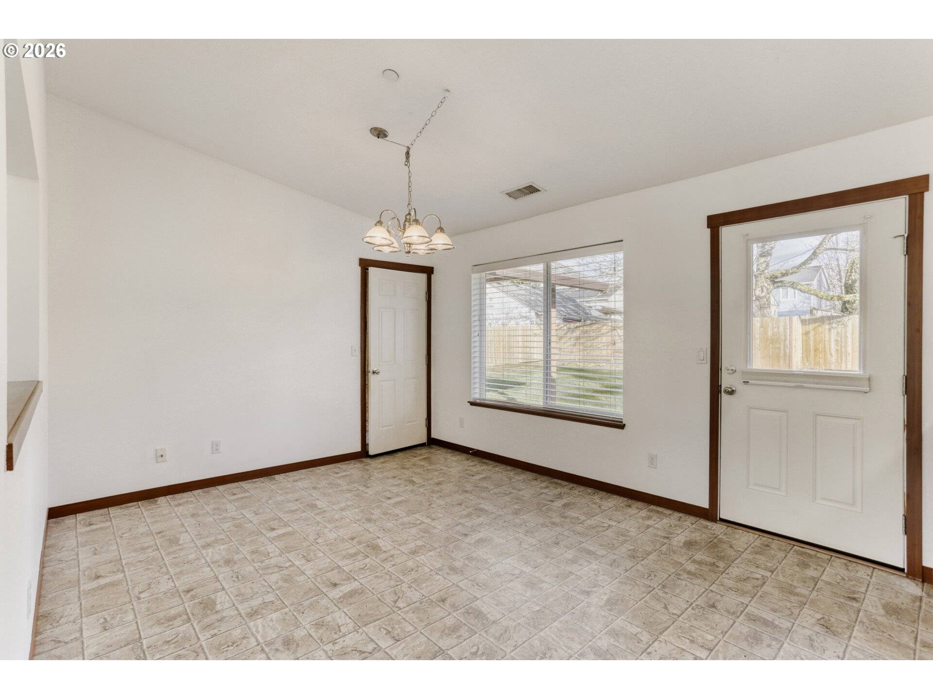 Oregon City, OR 97045,19243 CENTRAL POINT RD