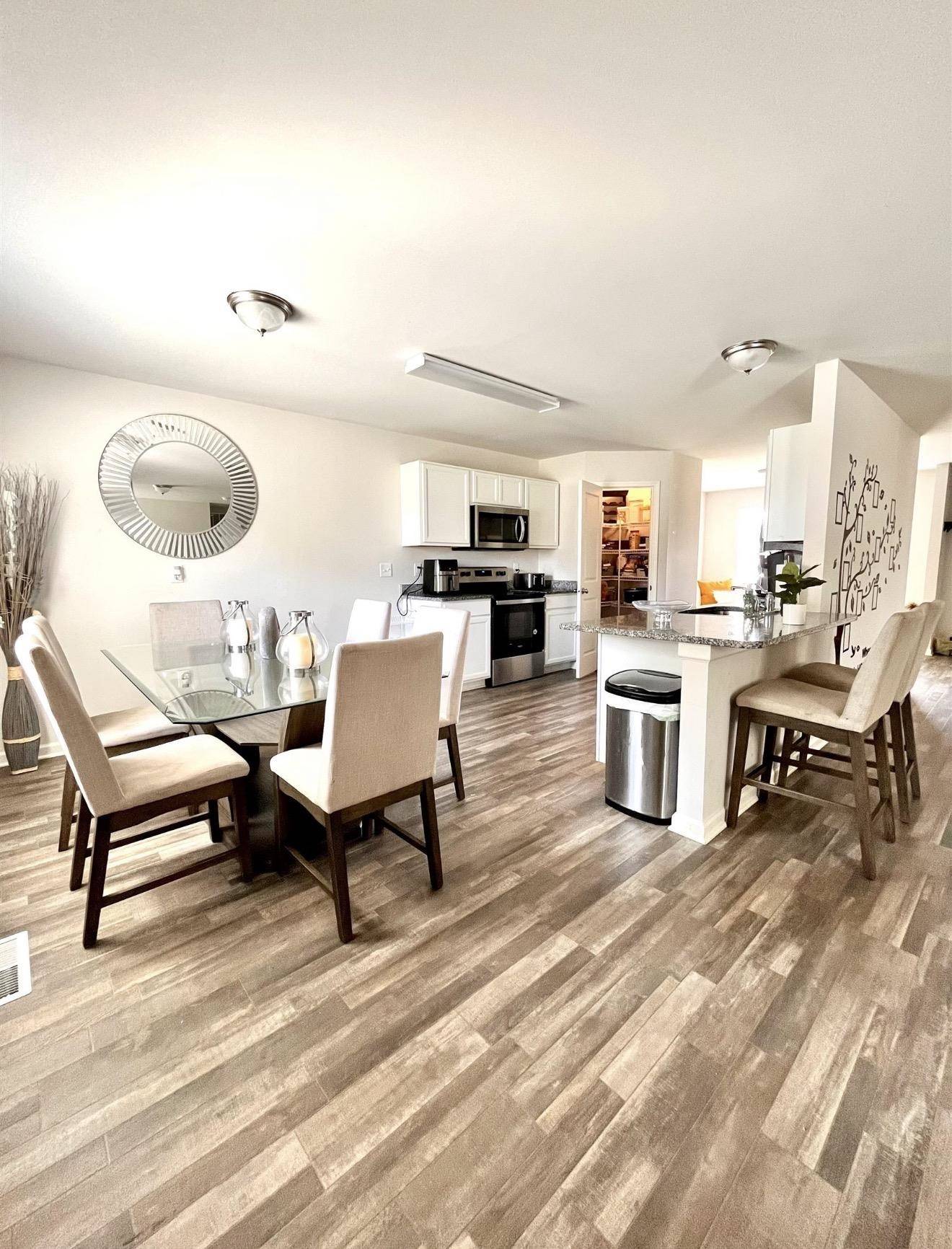 Grand Blanc, MI 48439,4424 kristina DR