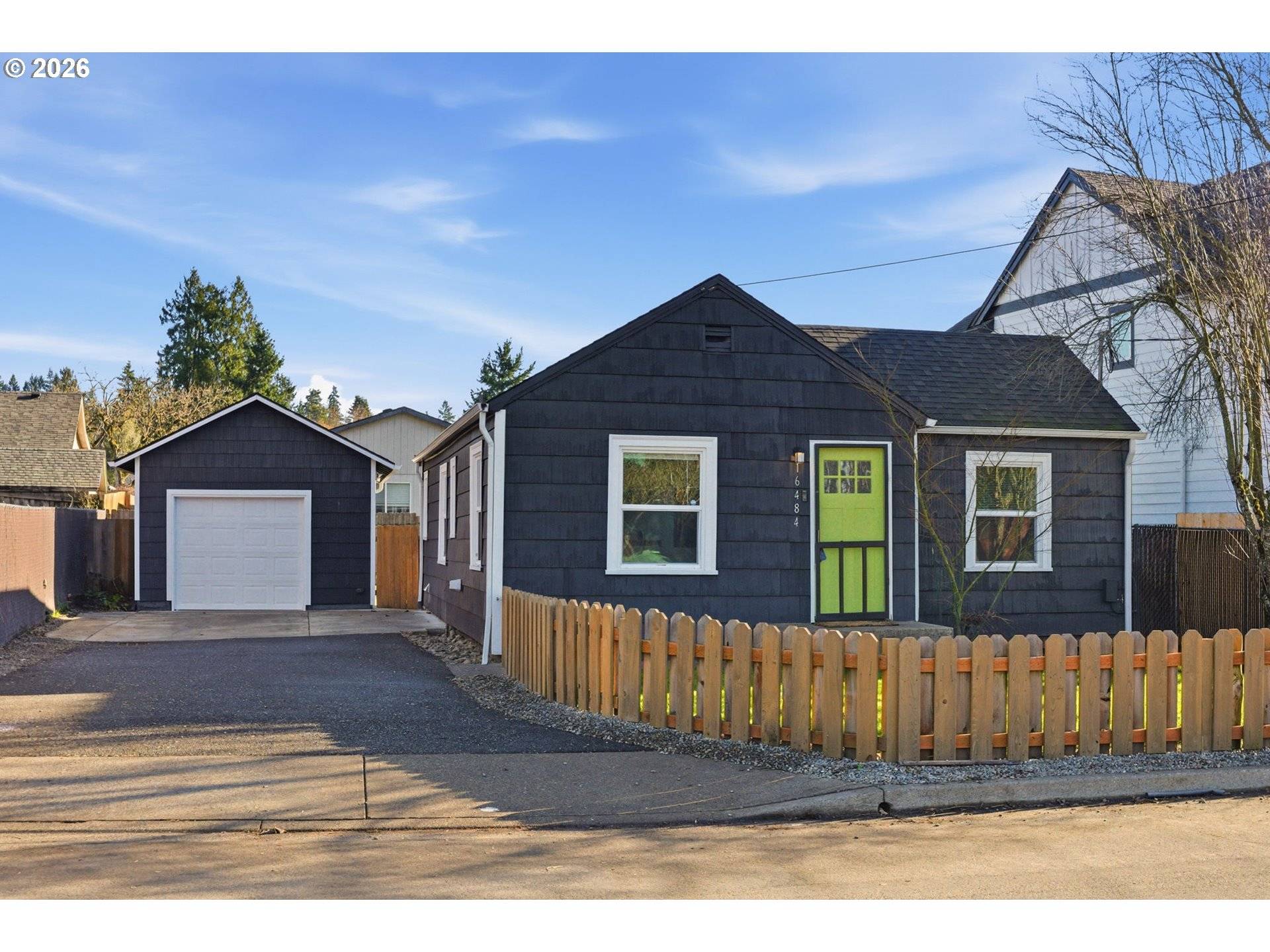 Oregon City, OR 97045,16484 FRONT AVE