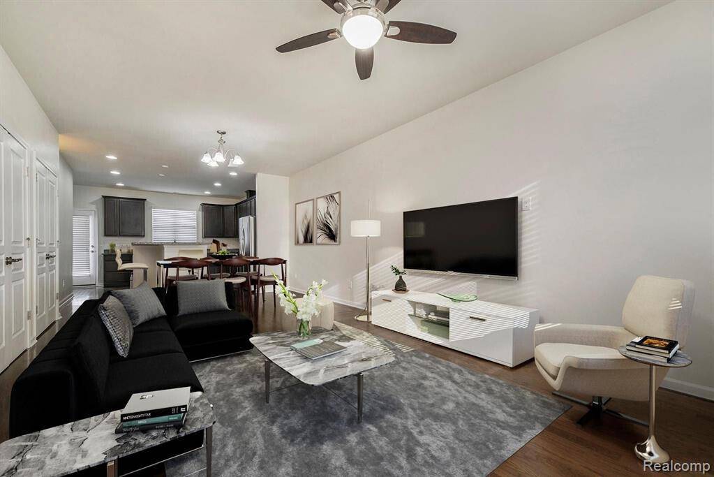 Rochester Hills, MI 48307,329 Glenhurst BLVD