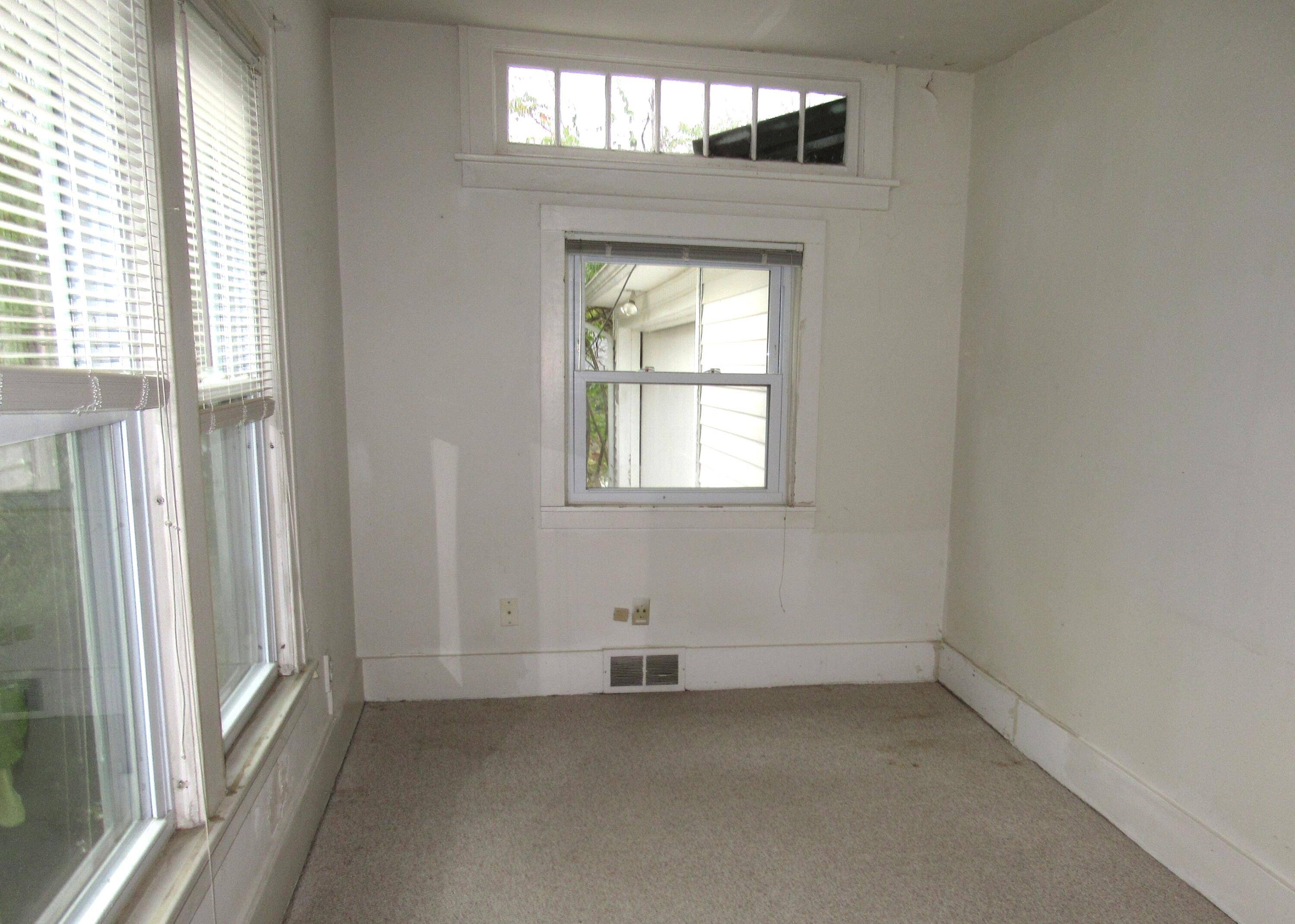 Ann Arbor, MI 48104,3 Shipman CIR