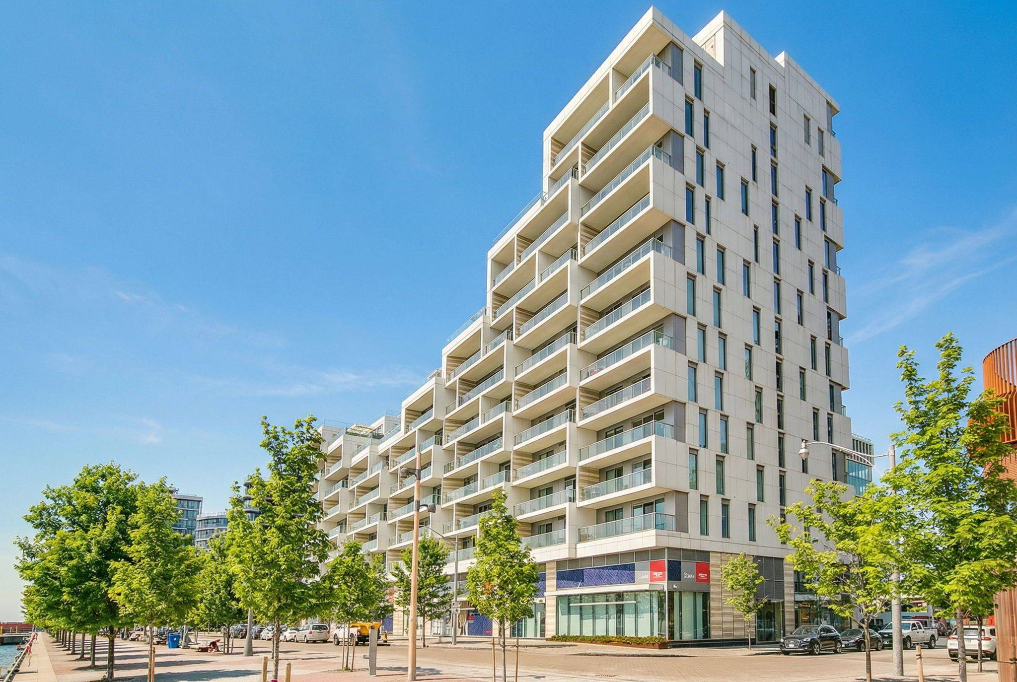 Toronto C08, ON M5A 0L3,118 Merchants' Wharf N/A #103