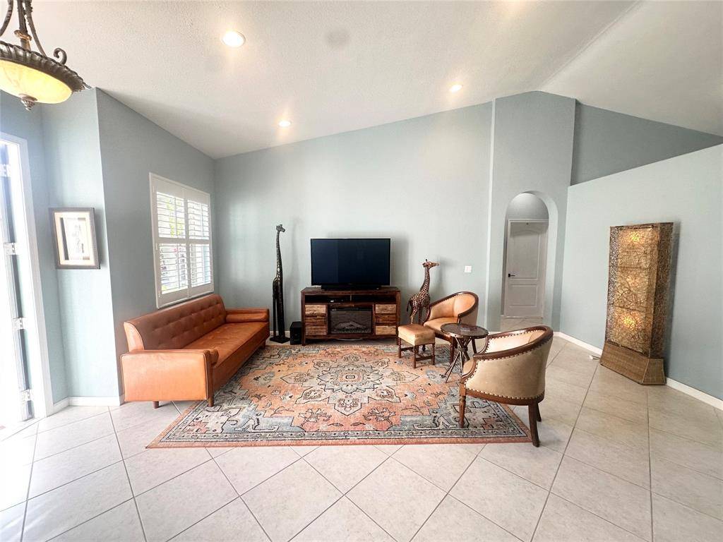 Fort Pierce, FL 34951,6104 Santa Margarito Dr