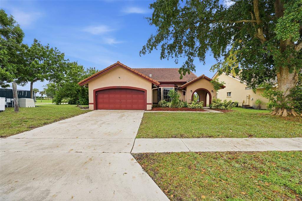 Boynton Beach, FL 33472,5235 Brian Blvd