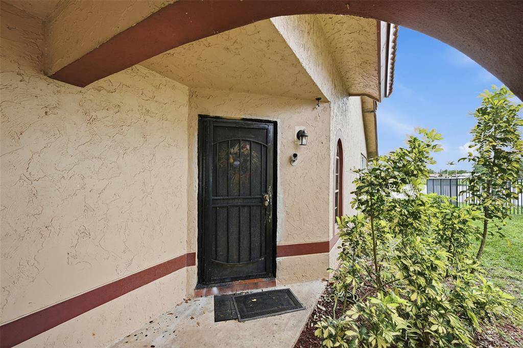 Boynton Beach, FL 33472,5235 Brian Blvd