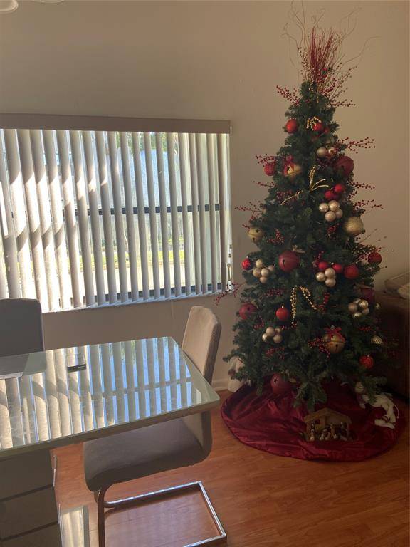 Coral Springs, FL 33071,9641 Riverside Dr, F1