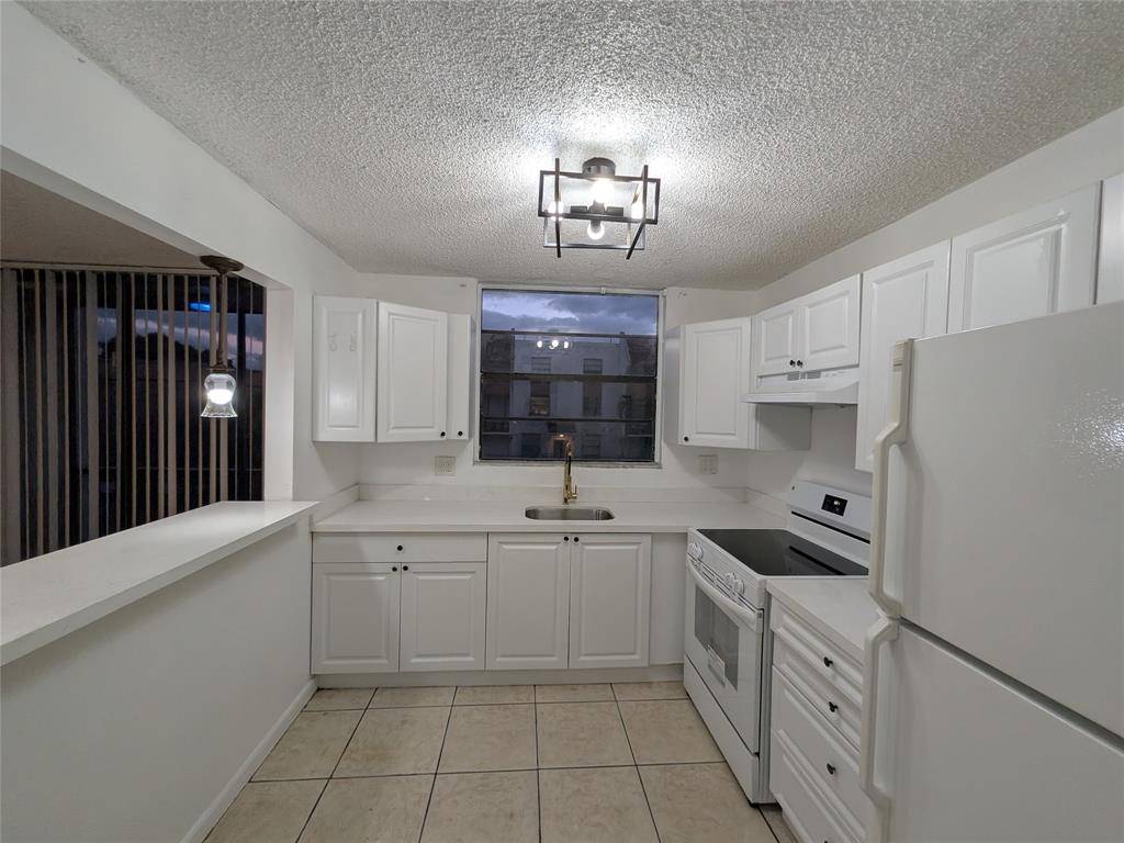 Lauderhill, FL 33313,1788 NW 55th Ave #204