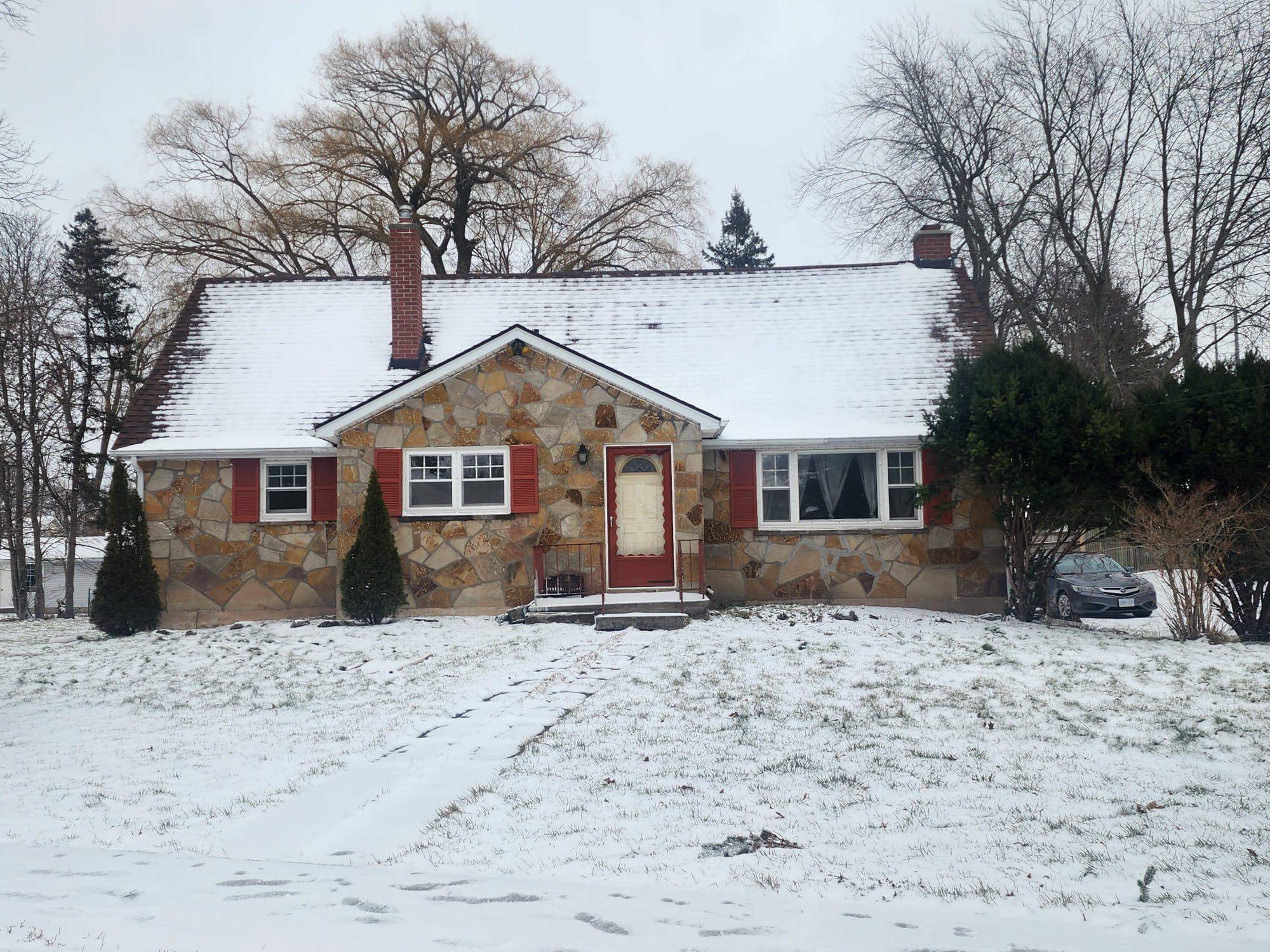 Fort Erie, ON L2A 3M3,17 Goderich ST