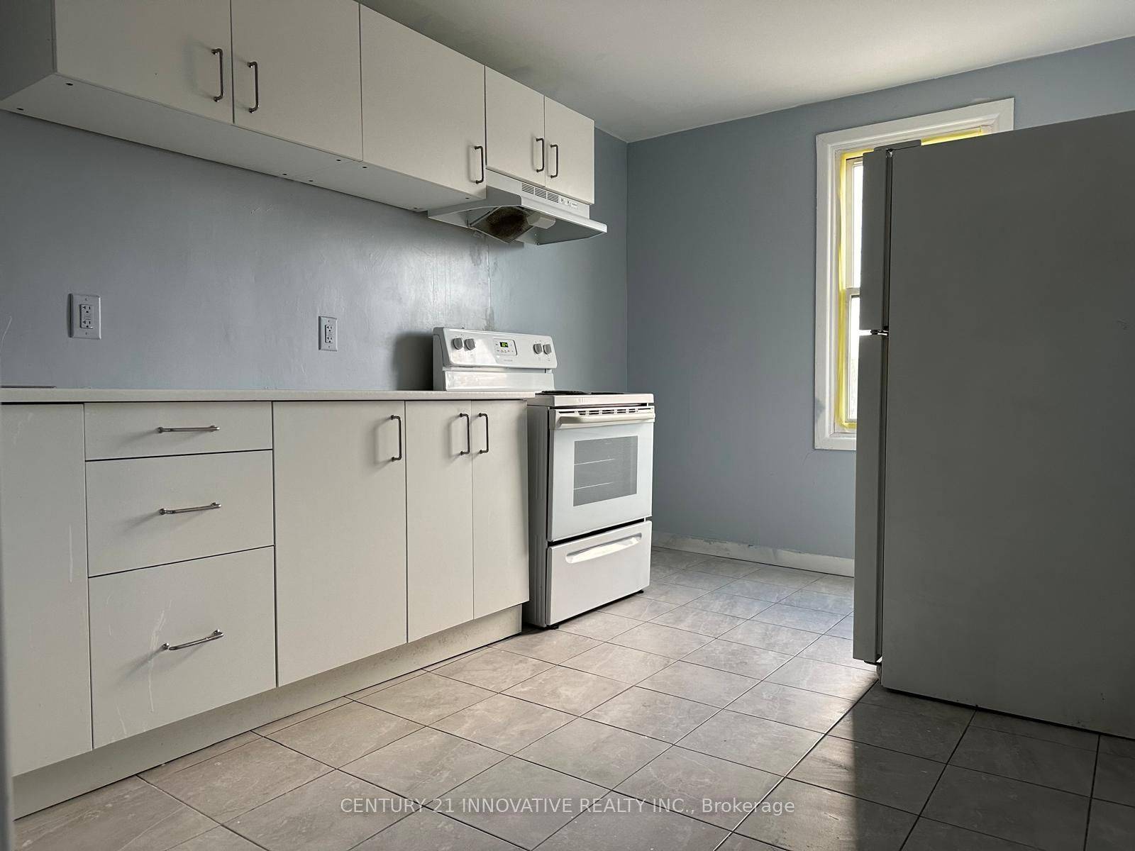 Hamilton, ON L8H 2X5,1525 Barton ST E #2