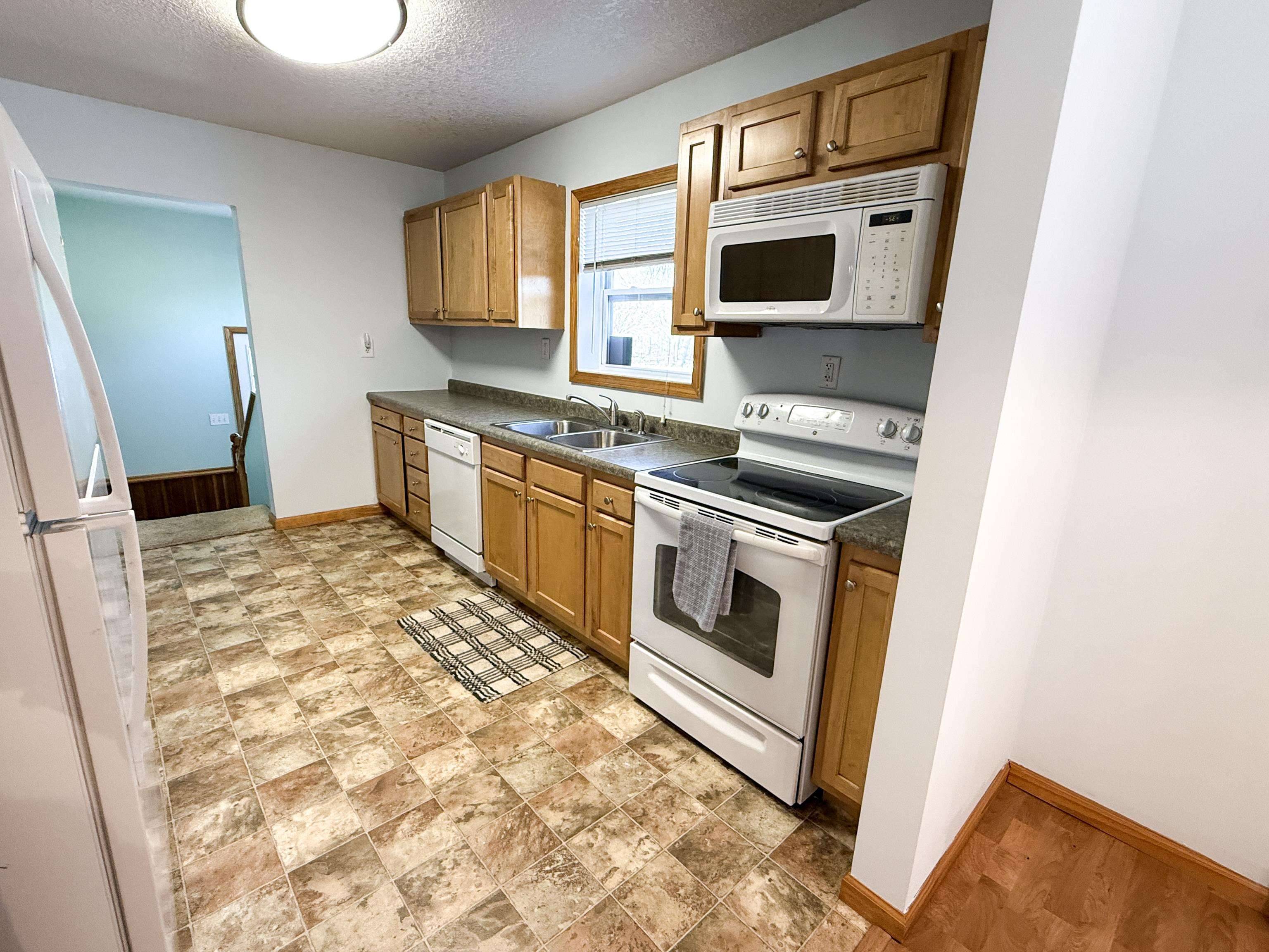 Alma, MI 48801,512 S Grover AVE