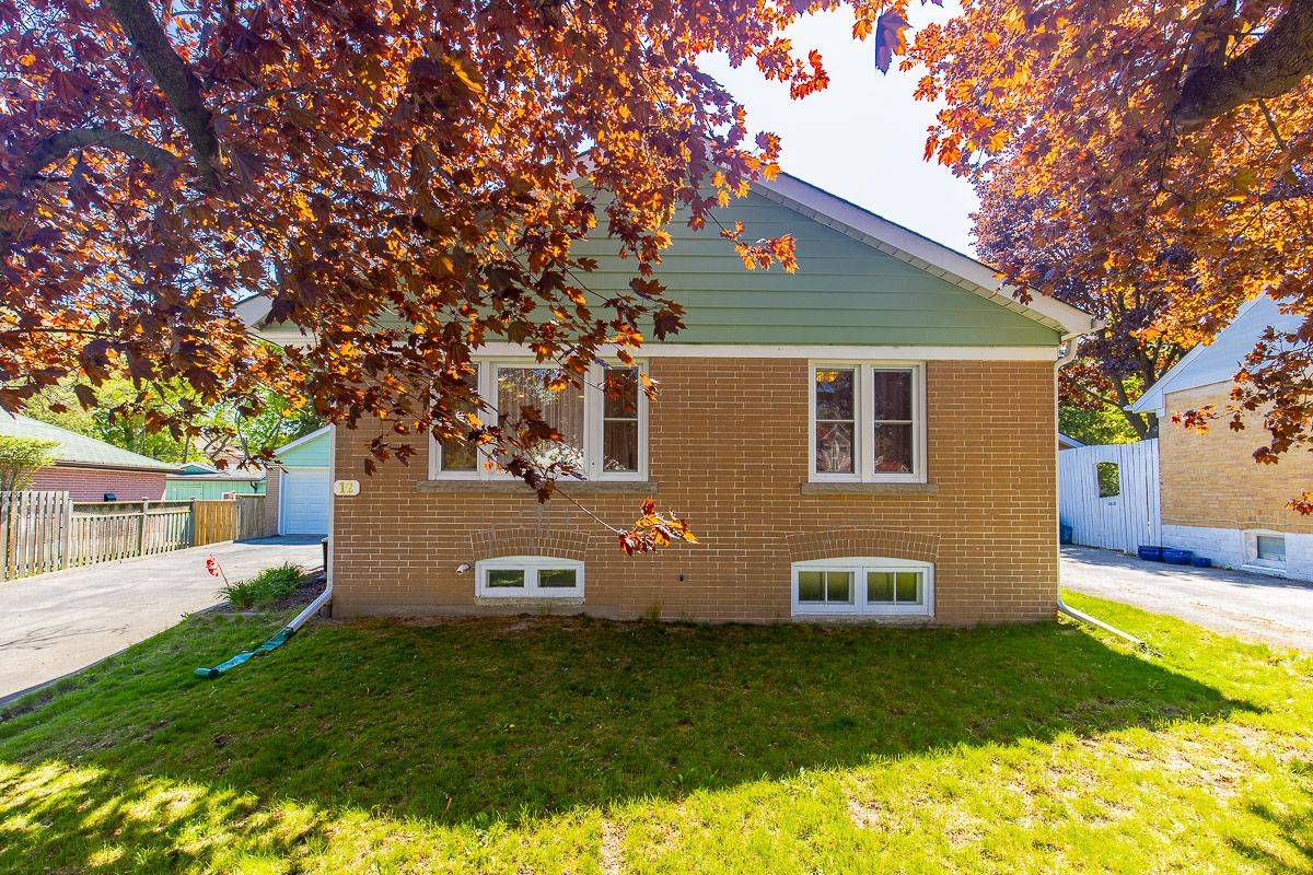 Toronto E07, ON M1S 2H6,12 Canham CRES