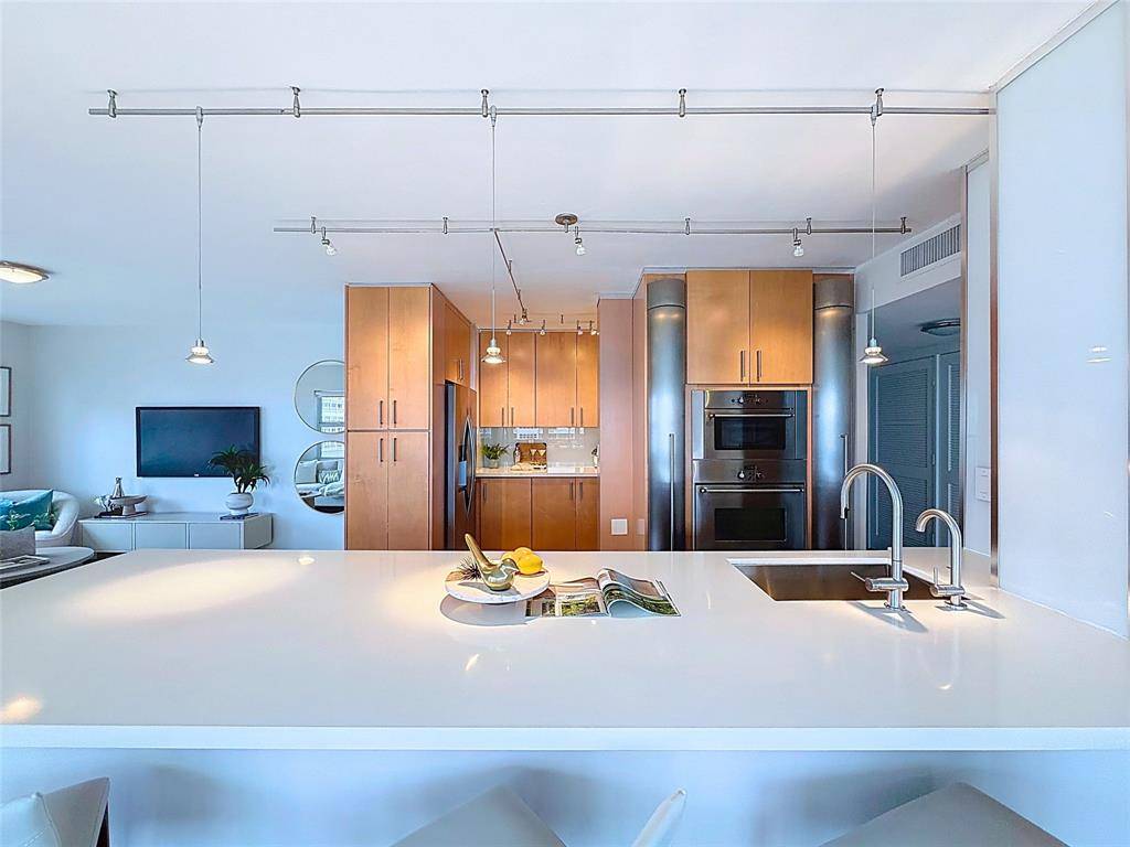 Fort Lauderdale, FL 33316,2100 S Ocean Dr #15A