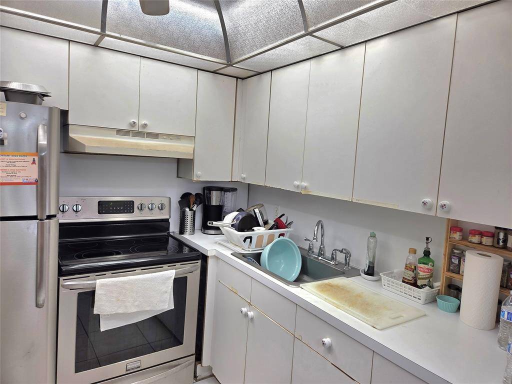 Deerfield Beach, FL 33442,318 Markham O #318