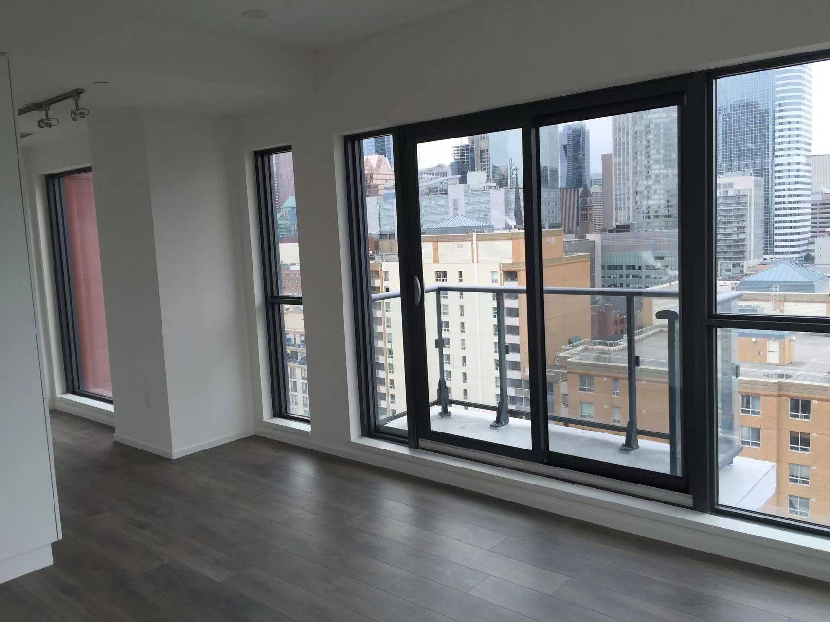 Toronto C08, ON M5B 1E4,159 Dundas ST E #1709