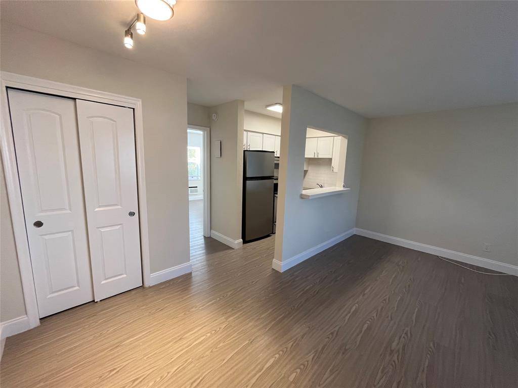 Fort Lauderdale, FL 33316,700 SE 13th St #3