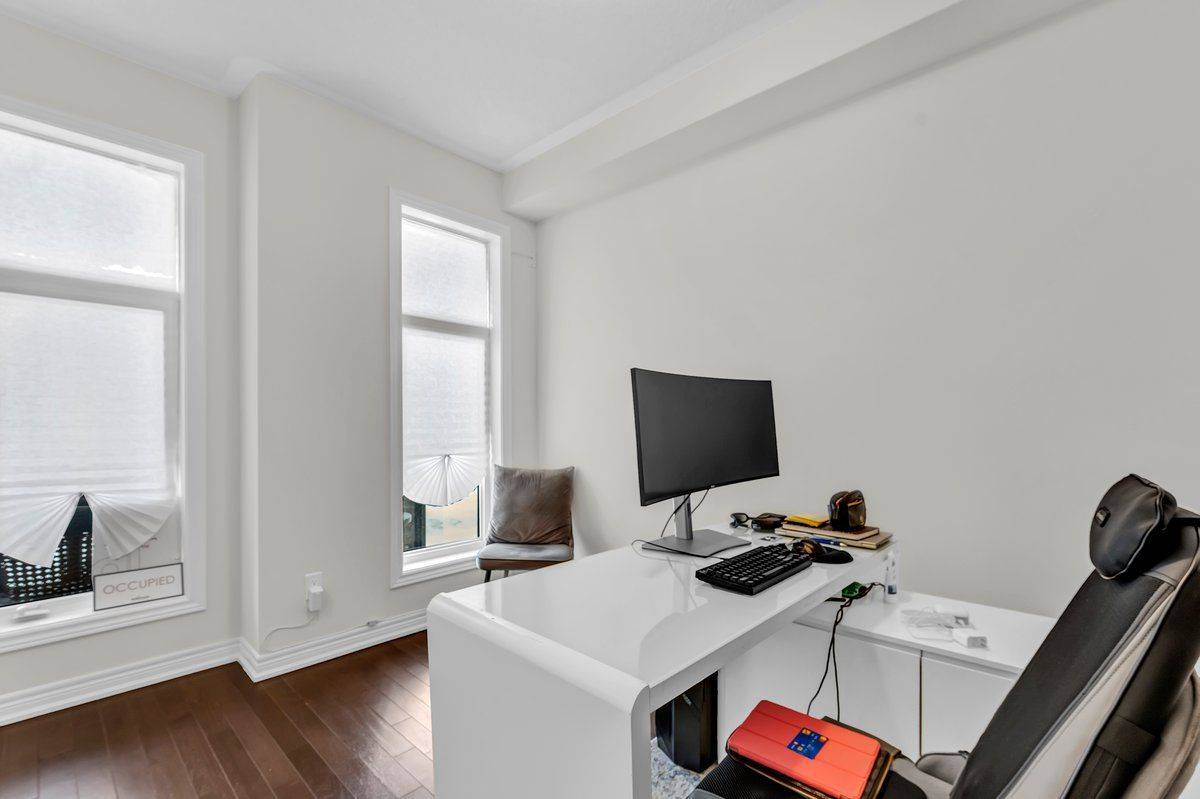 Innisfil, ON L0L 1W0,1438 Davis LOOP