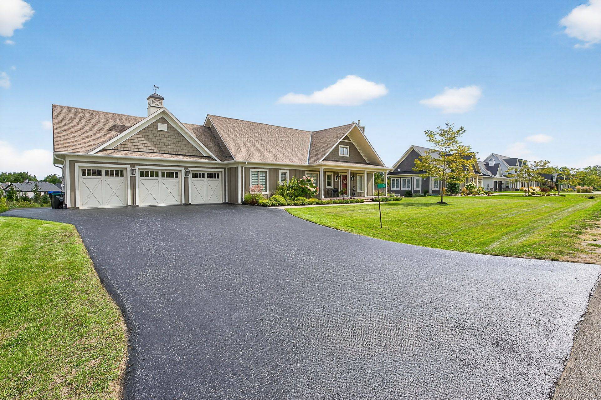 Oro-medonte, ON L0K 1E0,3 Thoroughbred DR