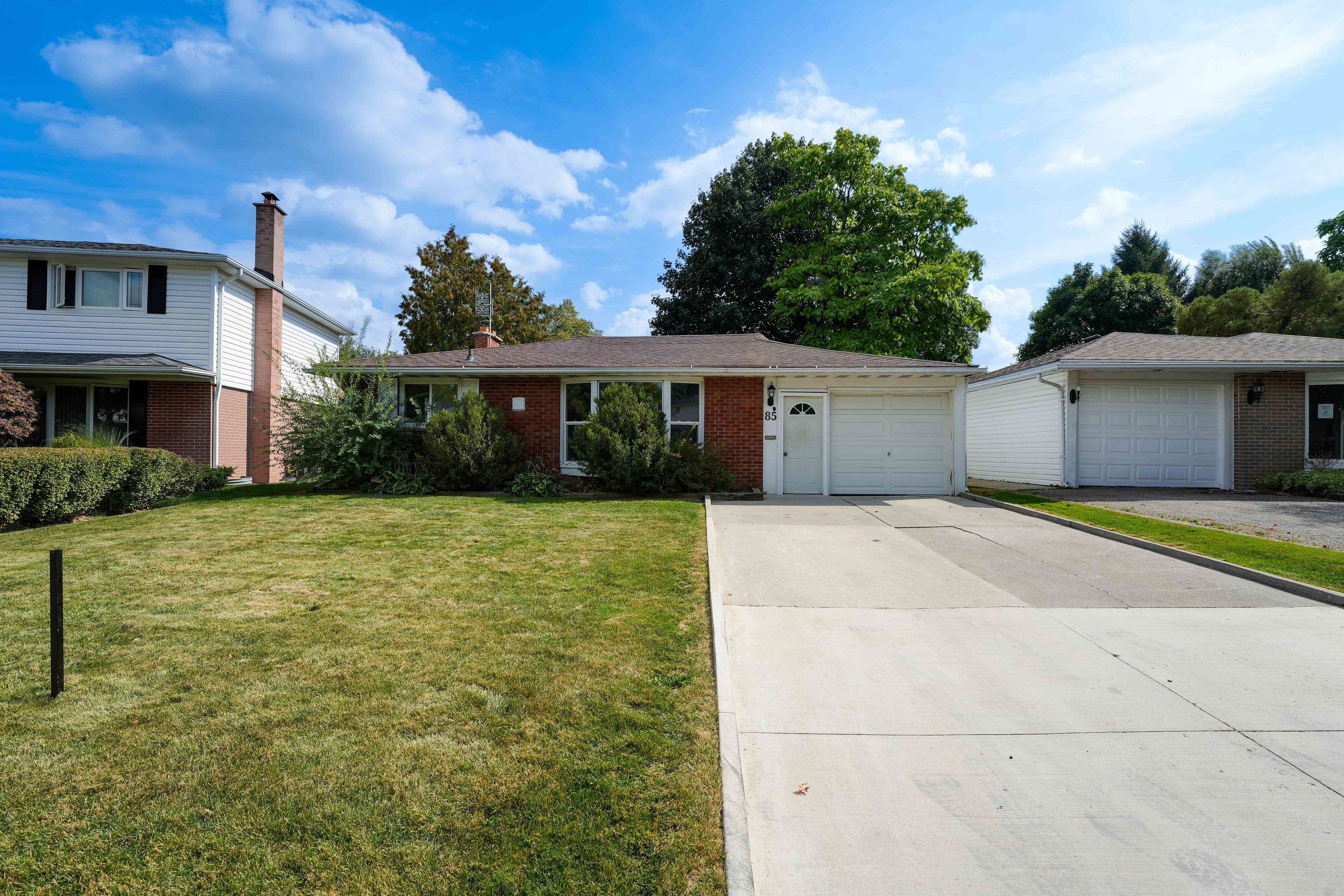 Brampton, ON L6W 1E5,85 Watson CRES